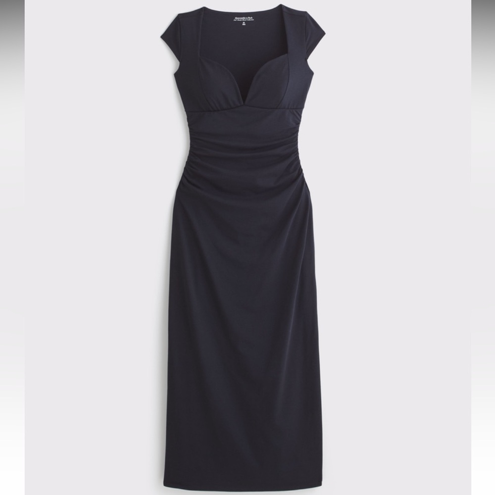 Bra-Free Sweetheart Knit Midi Dress sold out everywhere!